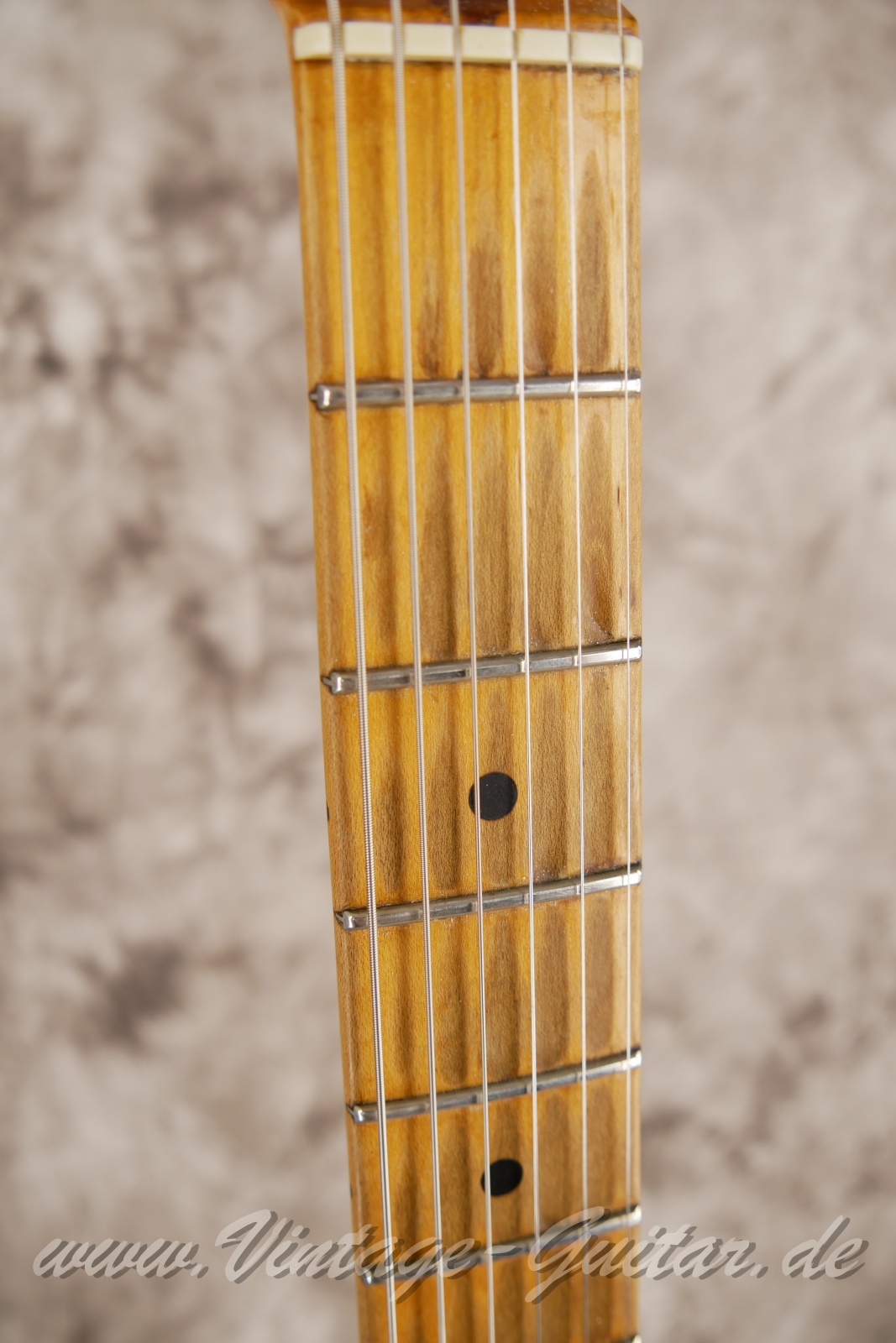 Fender-Telecaster-Nocaster-1951-016.JPG