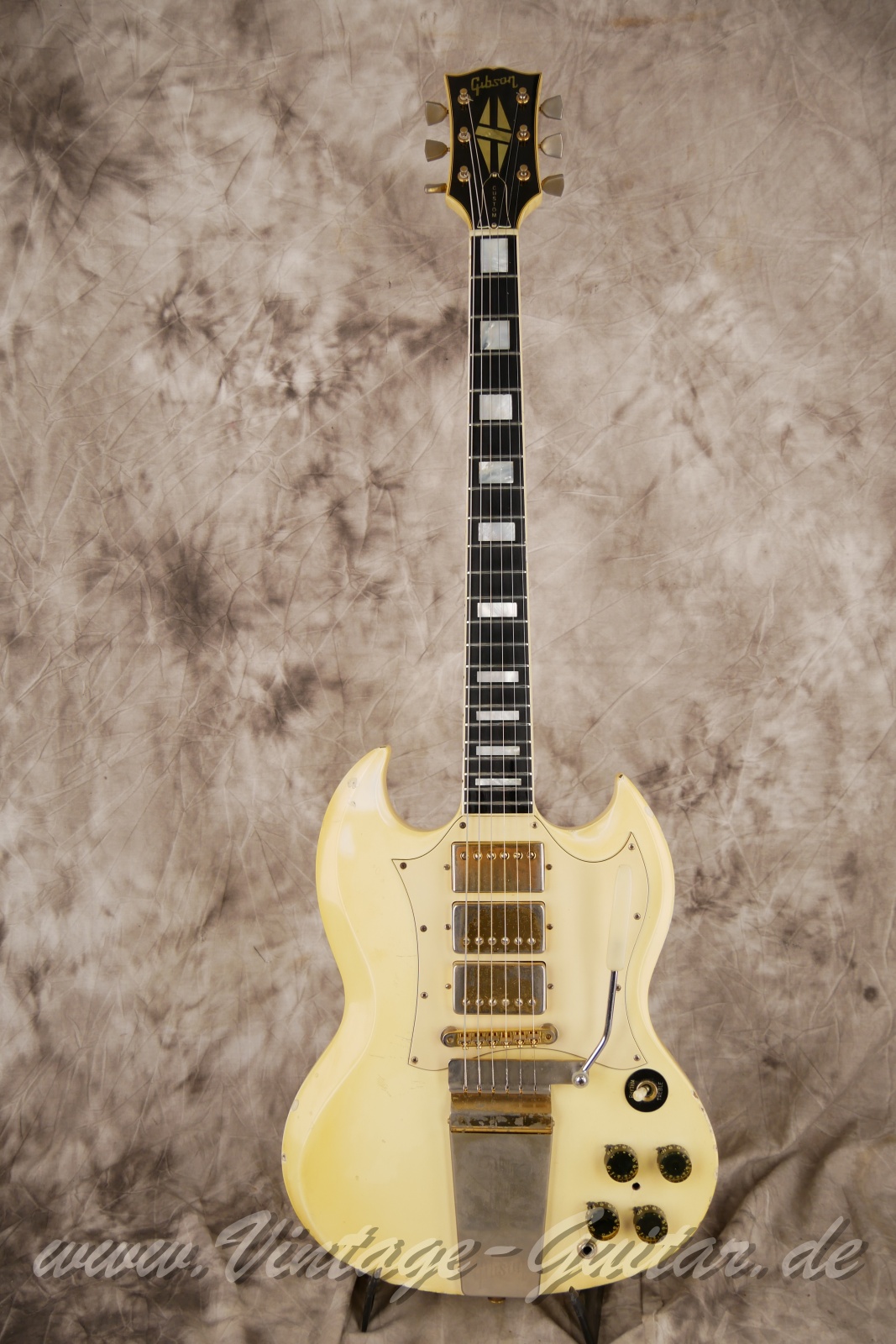 Gibson-SG-Custom-1970-white-001.JPG