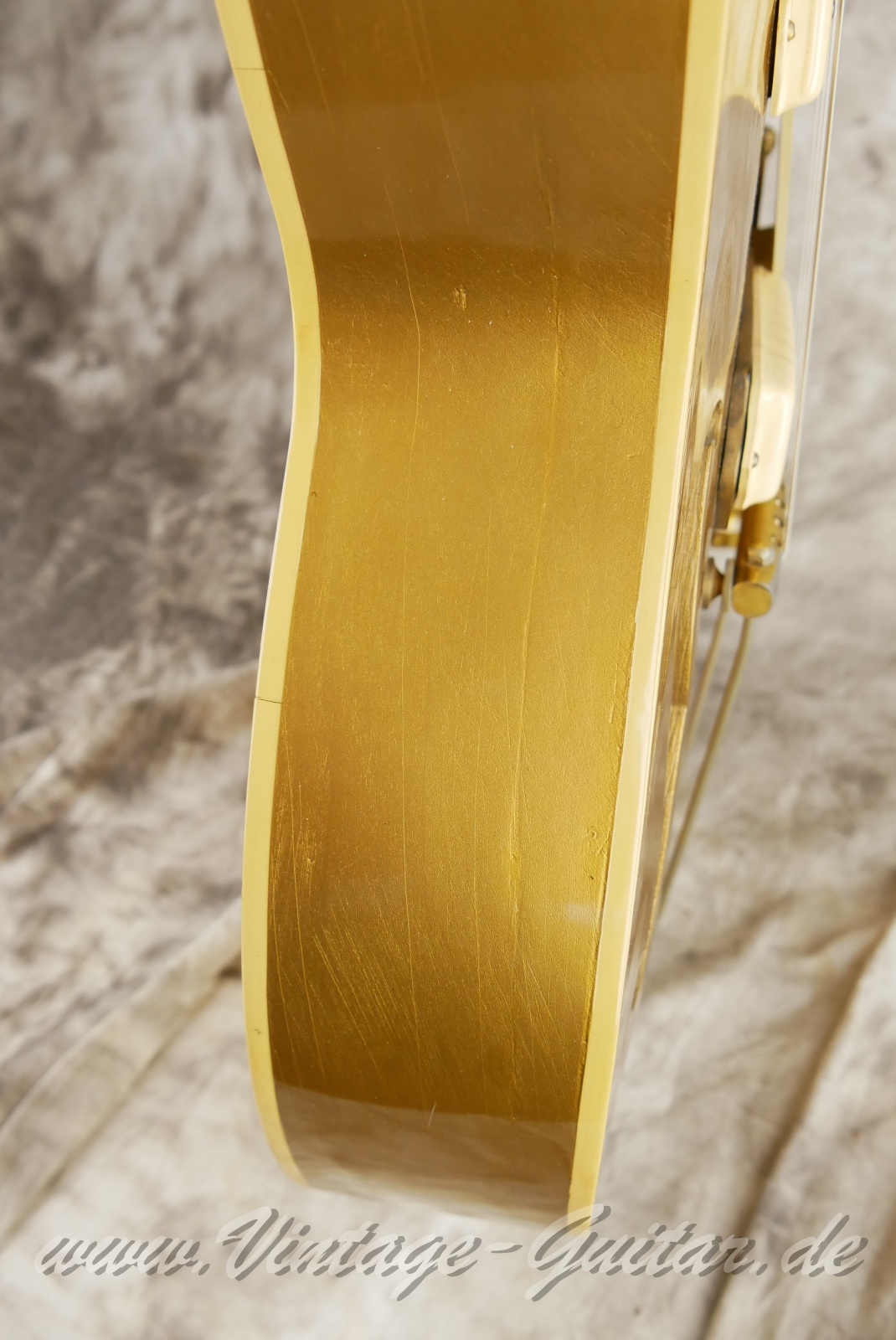 Gibson-ES-295-all-gold-1953-013.JPG