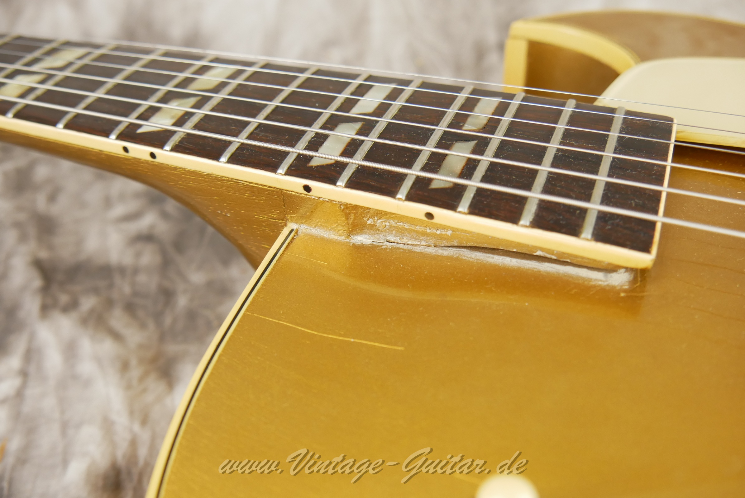 Gibson-ES-295-all-gold-1953-016.JPG