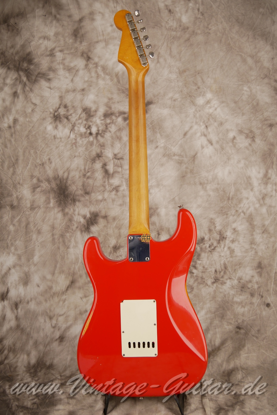 Fender-Stratocaster-1964-fiesta-red-002.JPG