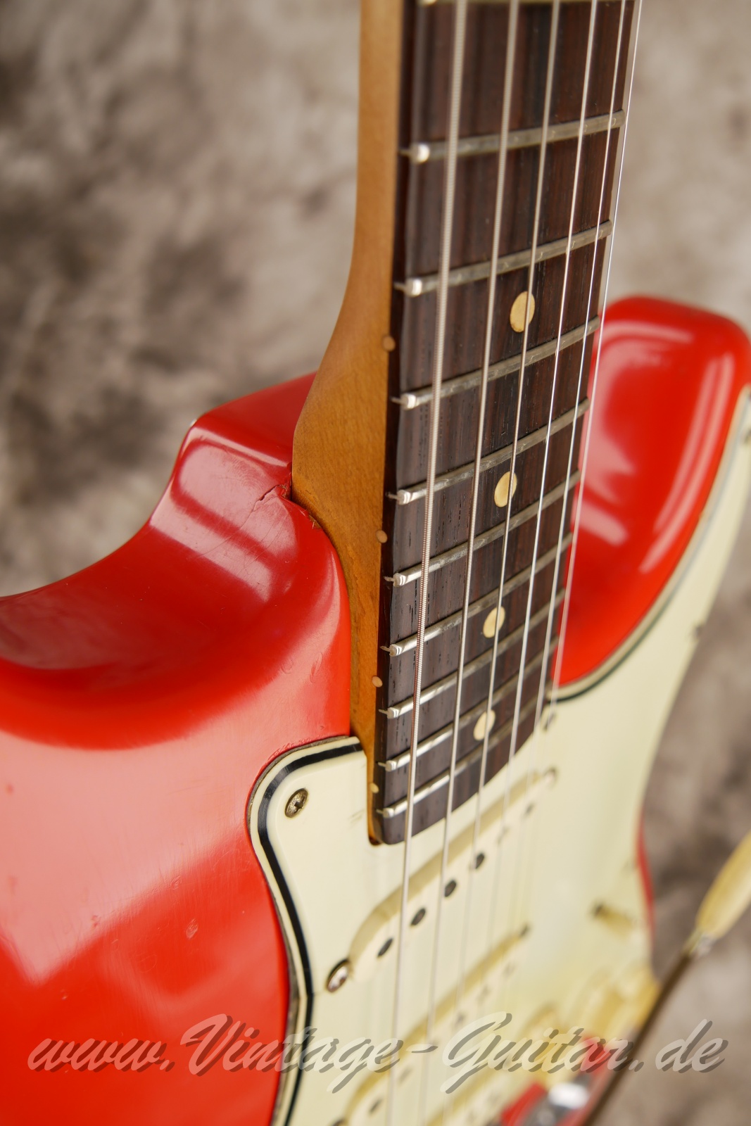 Fender-Stratocaster-1964-fiesta-red-015.JPG