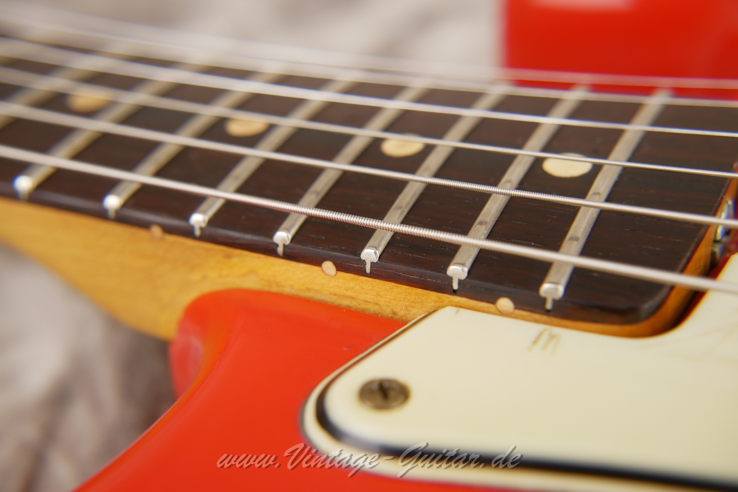 Fender-Stratocaster-1964-fiesta-red-016.JPG