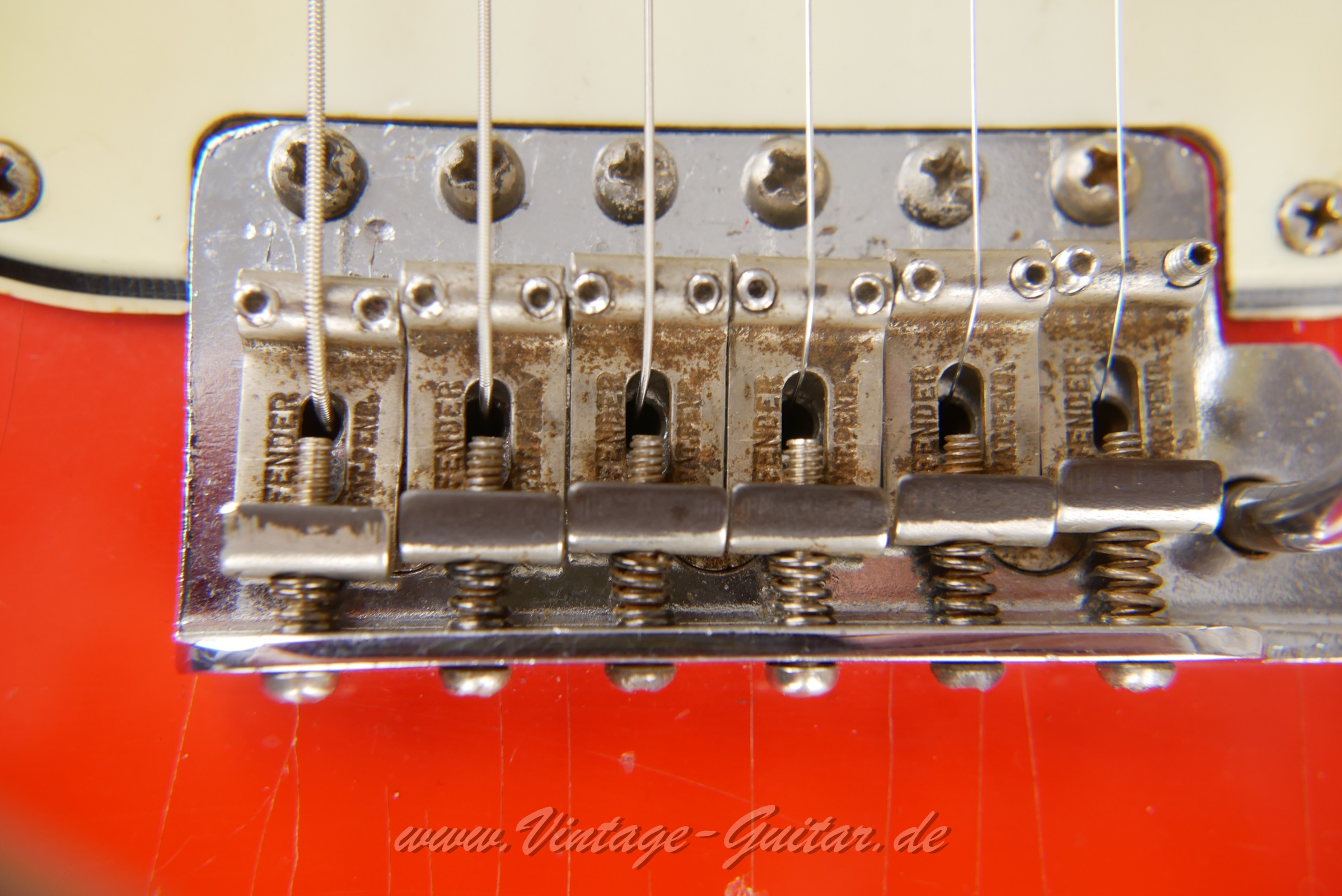 Fender-Stratocaster-1964-fiesta-red-017.JPG