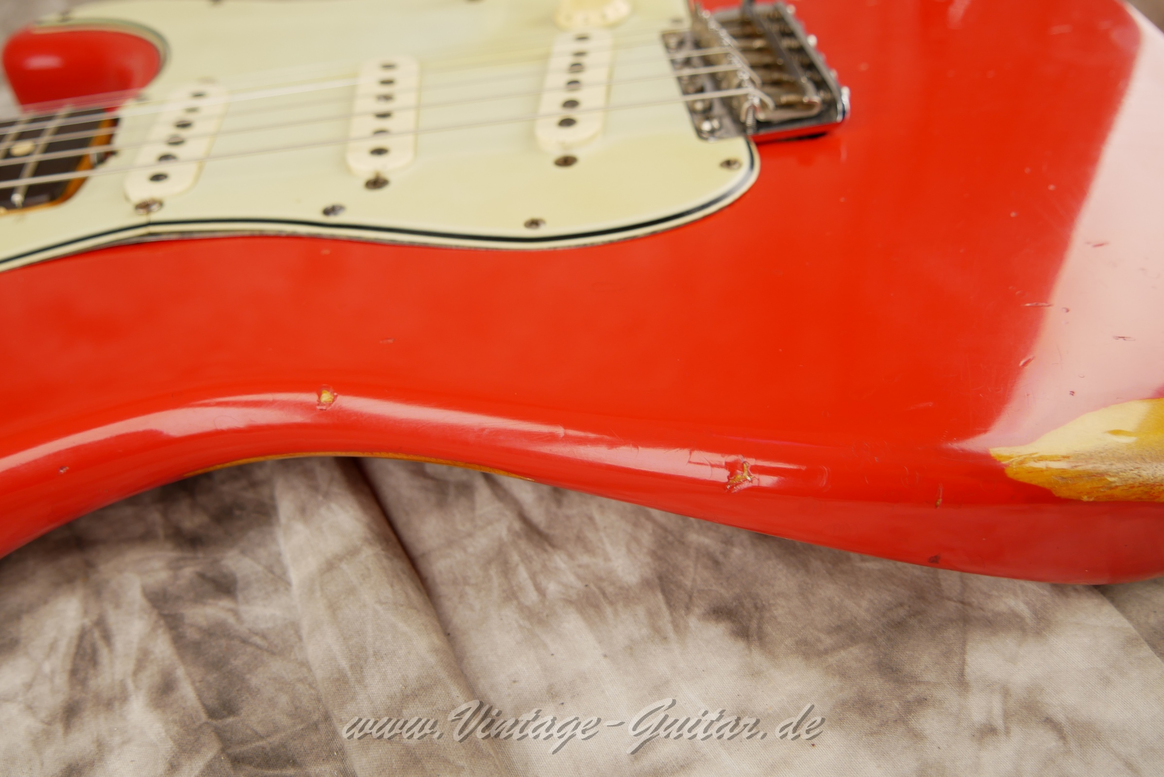 Fender-Stratocaster-1964-fiesta-red-019.JPG