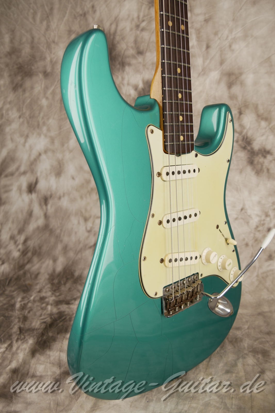 Fender-Stratocaster-1963-lake-placid-blue-010.JPG
