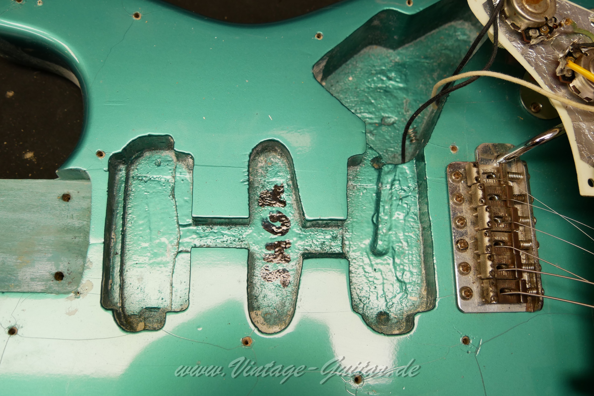 Fender-Stratocaster-1963-lake-placid-blue-026.JPG