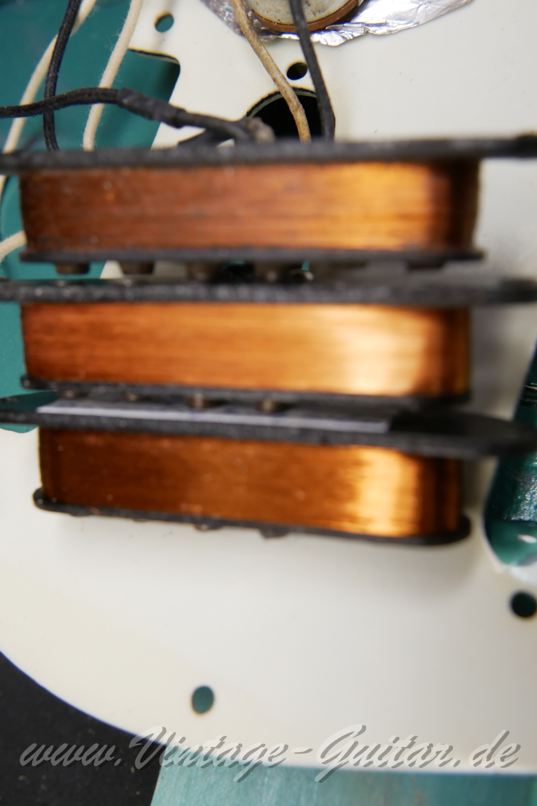 Fender-Stratocaster-1963-lake-placid-blue-035.JPG