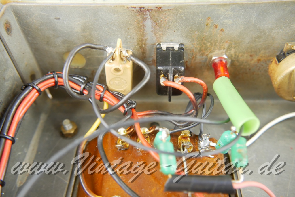 img/vintage/6226/Marshall_JMP_1987_black_GB_1968-024.JPG
