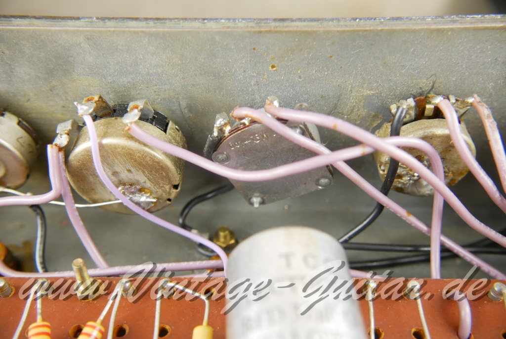 img/vintage/6226/Marshall_JMP_1987_black_GB_1968-026.JPG
