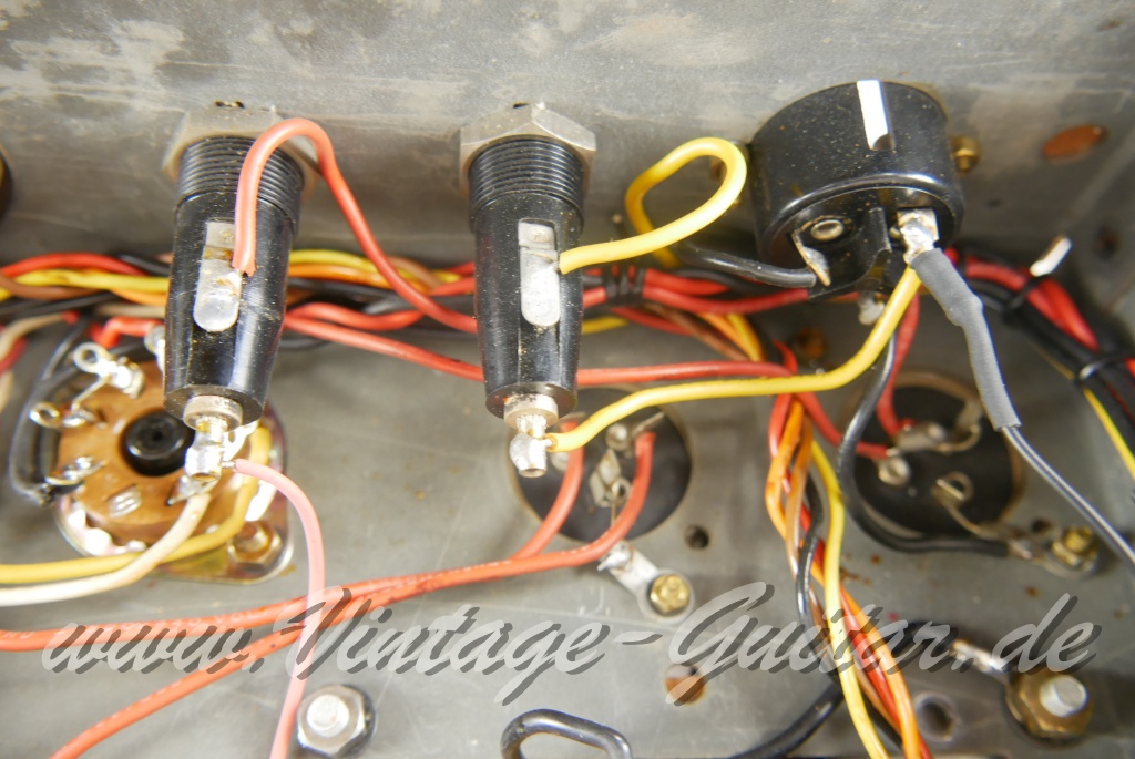 img/vintage/6226/Marshall_JMP_1987_black_GB_1968-028.JPG