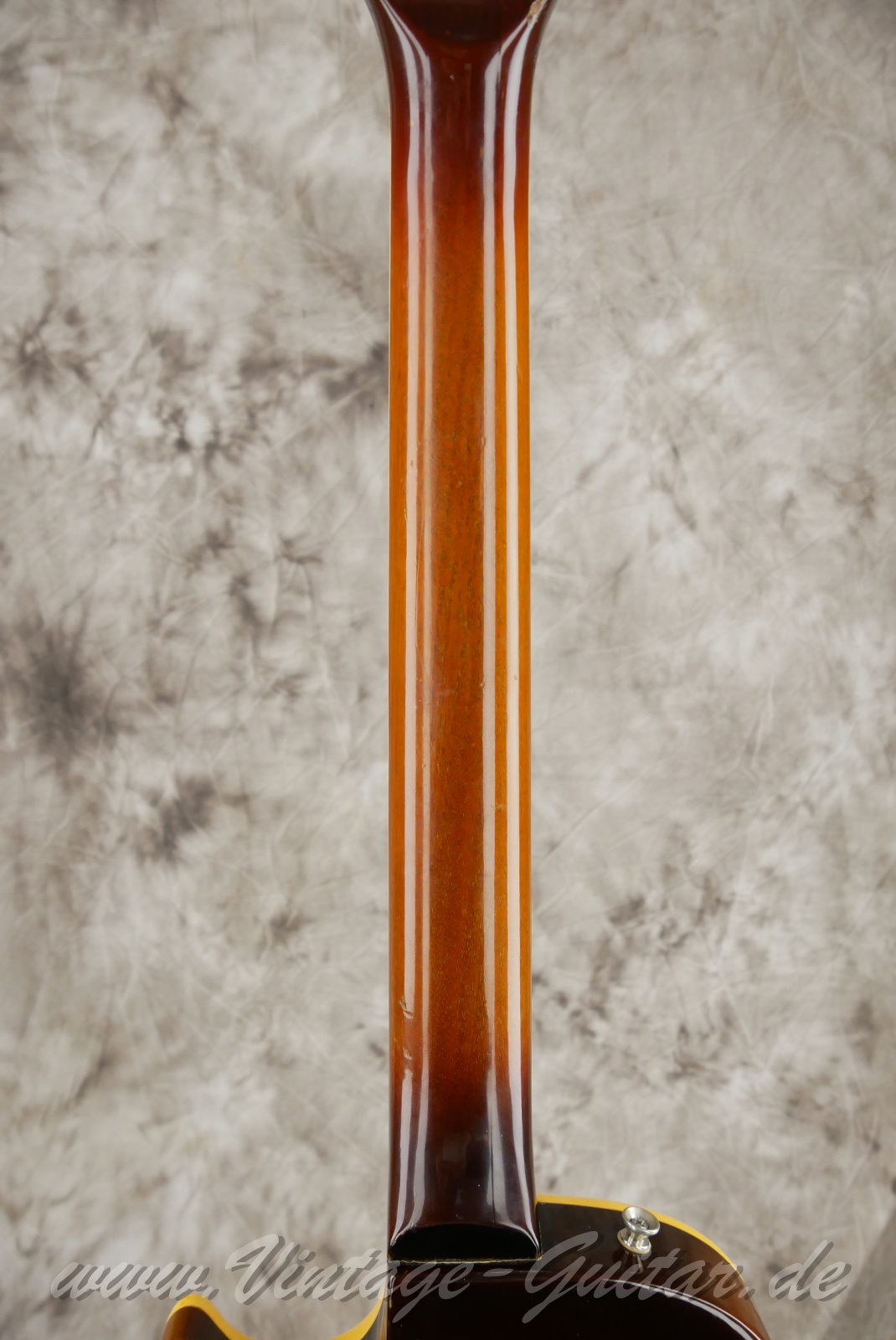 img/vintage/6227/gibson_lespaul_Standard_1974_tobacco_sunburst_usa-006.jpg