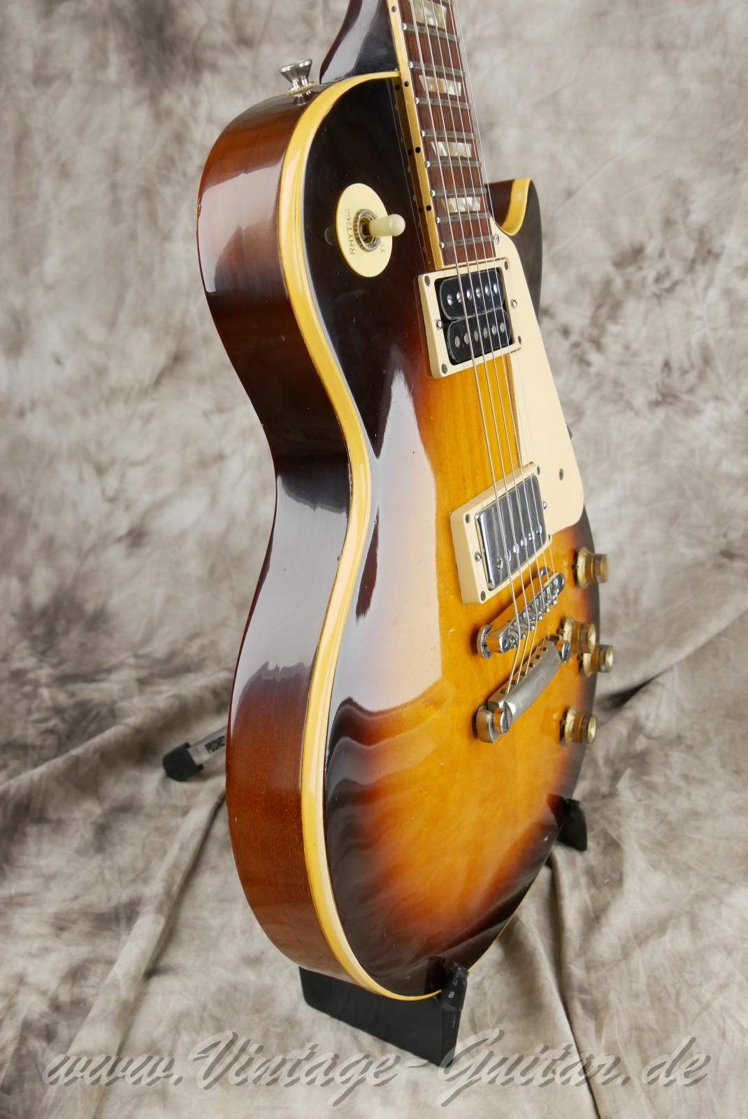 img/vintage/6227/gibson_lespaul_Standard_1974_tobacco_sunburst_usa-009.jpg