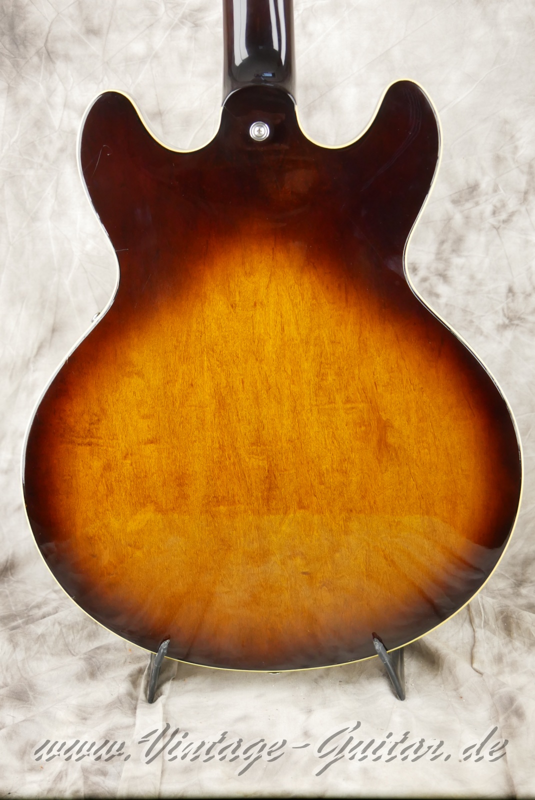 img/vintage/6228/Ibanez_AS_50_Artist_sunburst_Japan_1982-008.JPG
