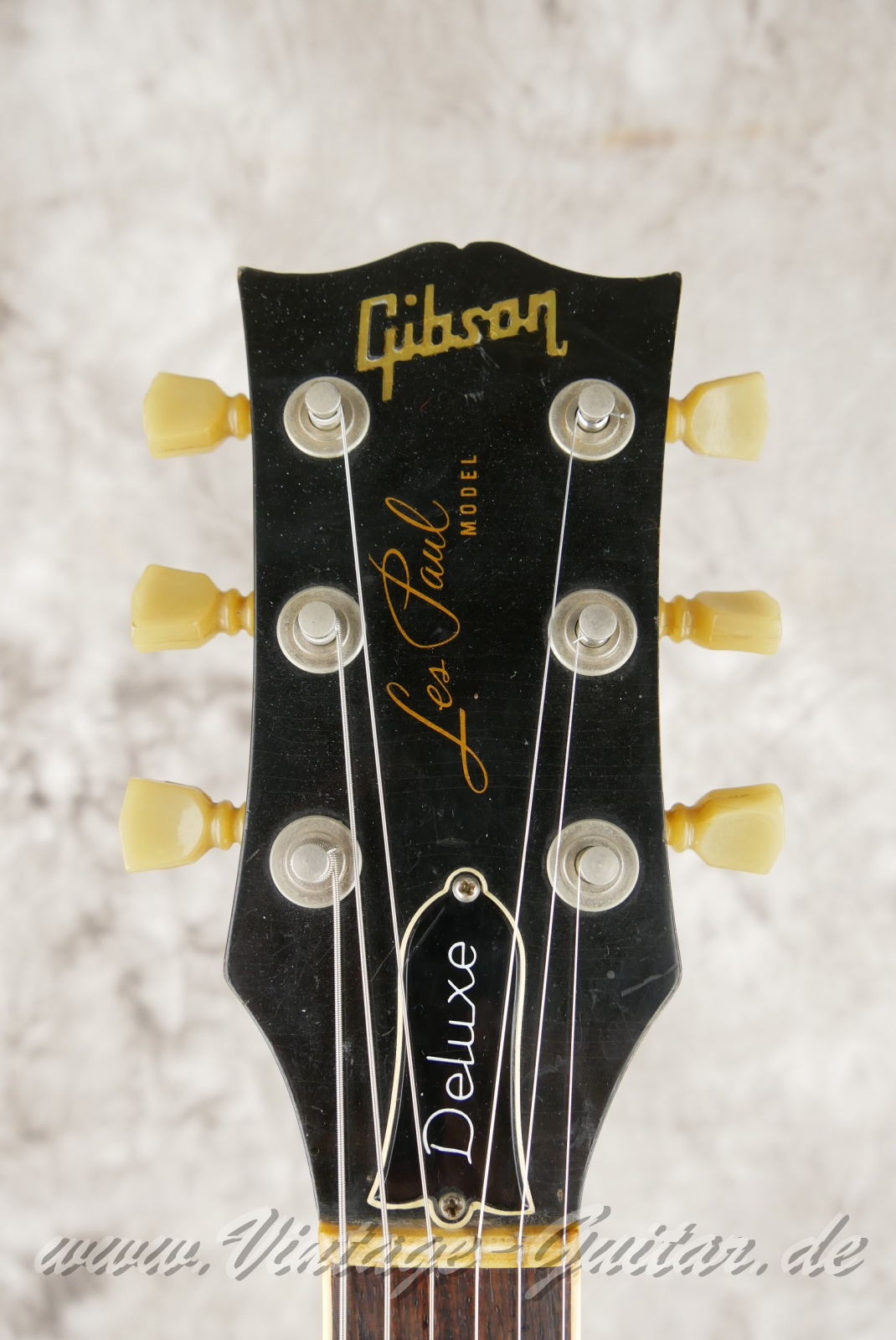 img/vintage/6233/Gibson_Les_Paul_deluxe_goldtop_1976_usa-003.JPG