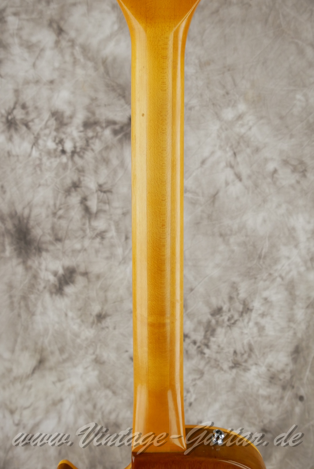 img/vintage/6233/Gibson_Les_Paul_deluxe_goldtop_1976_usa-006.JPG