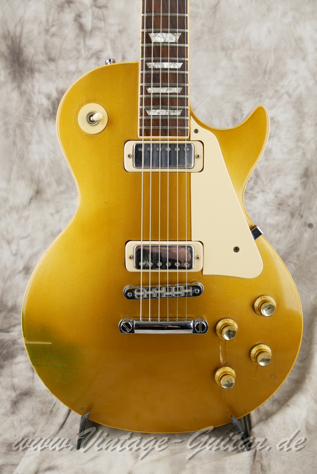 img/vintage/6233/Gibson_Les_Paul_deluxe_goldtop_1976_usa-007.JPG