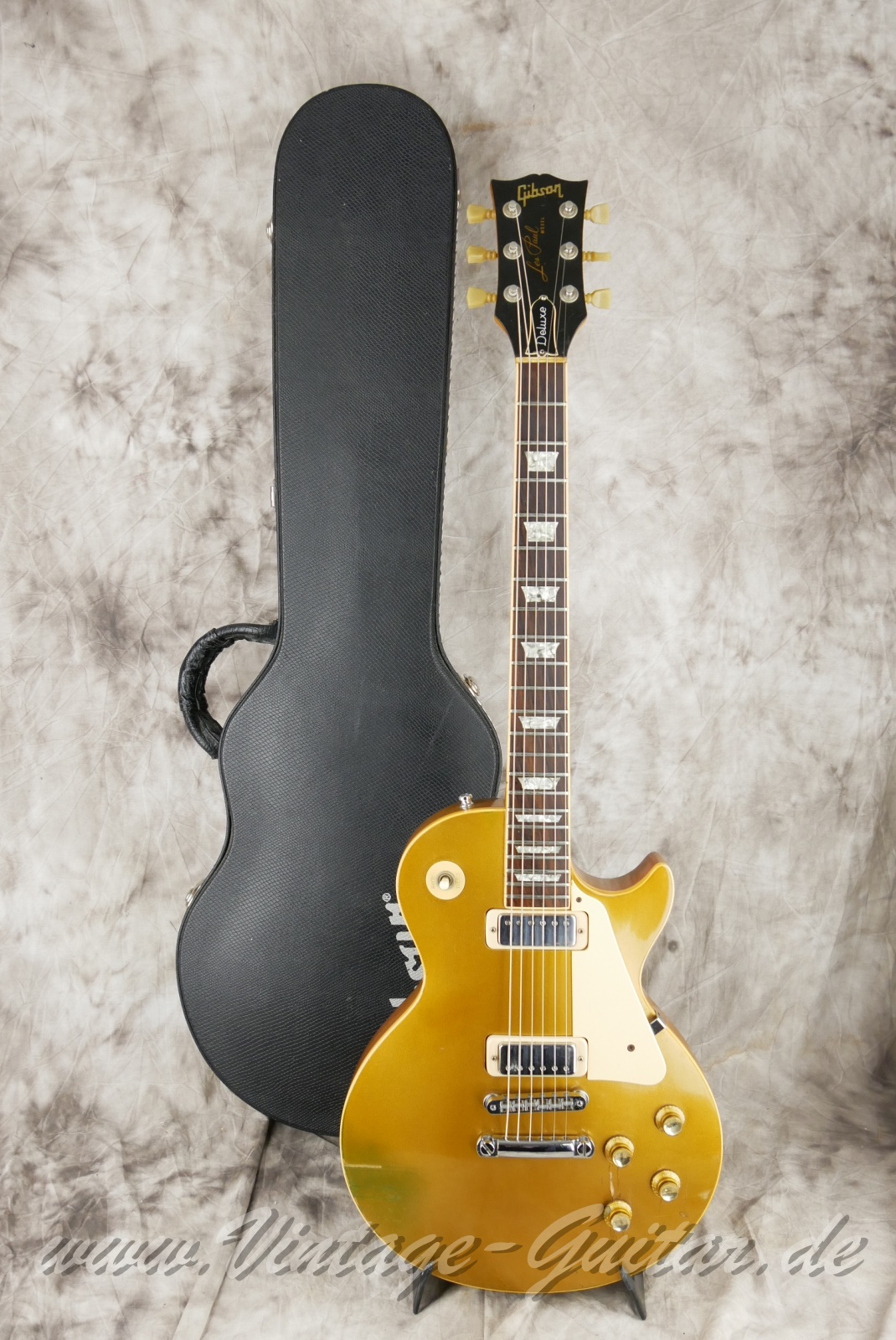 img/vintage/6233/Gibson_Les_Paul_deluxe_goldtop_1976_usa-027.JPG