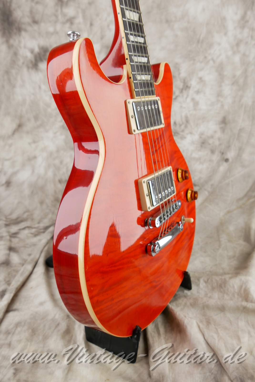 Gibson_Les_Paul_dc_transredflametop_2014_usa-009.JPG