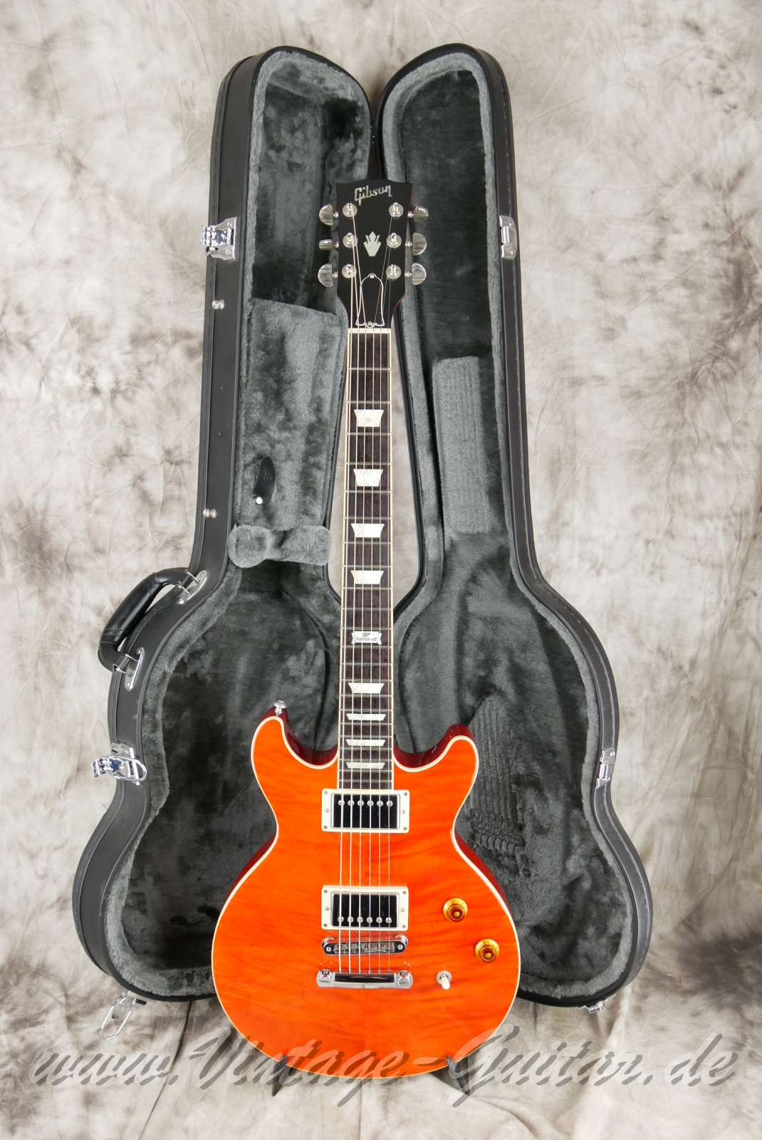 Gibson_Les_Paul_dc_transredflametop_2014_usa-014.JPG