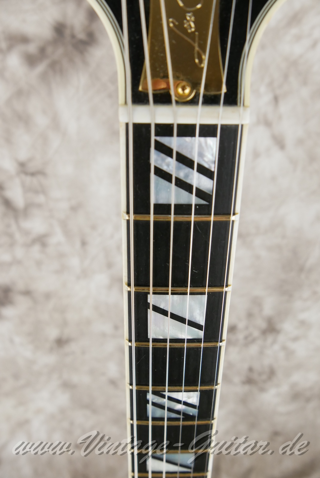 Gibson_Les_Paul_Supreme_2012_usa-005.JPG