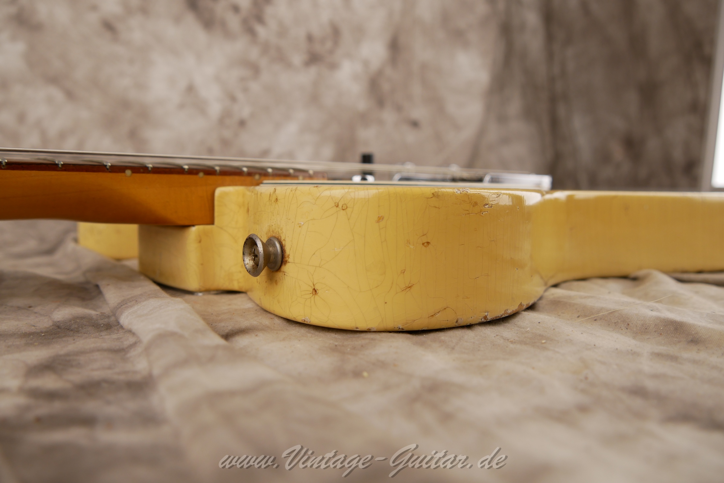 Fender-Telecaster-1967-blonde-014.jpg