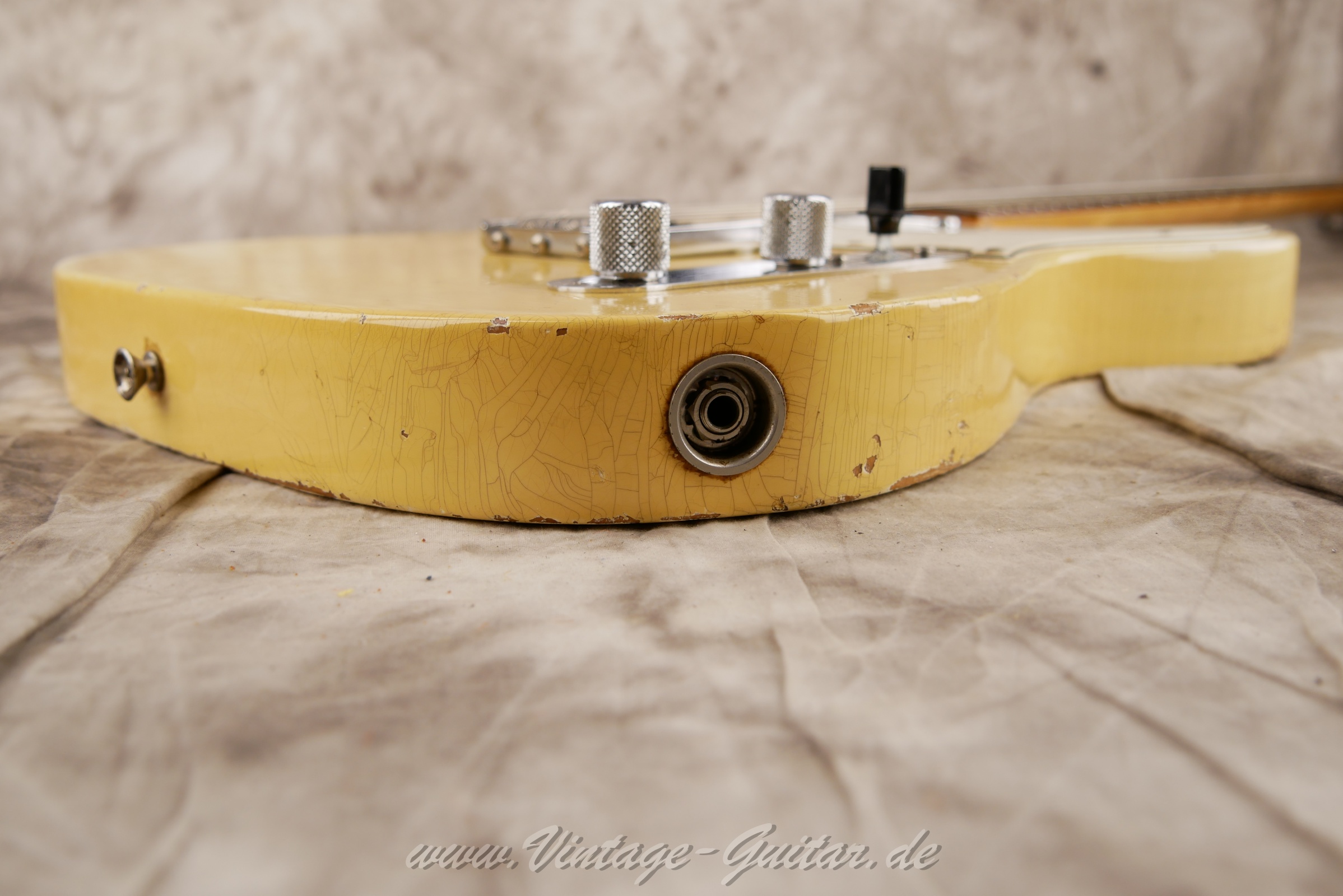 Fender-Telecaster-1967-blonde-015.jpg