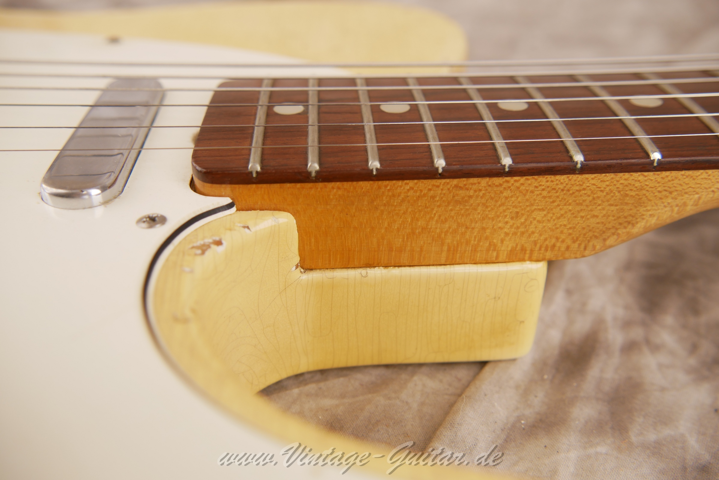 Fender-Telecaster-1967-blonde-020.jpg