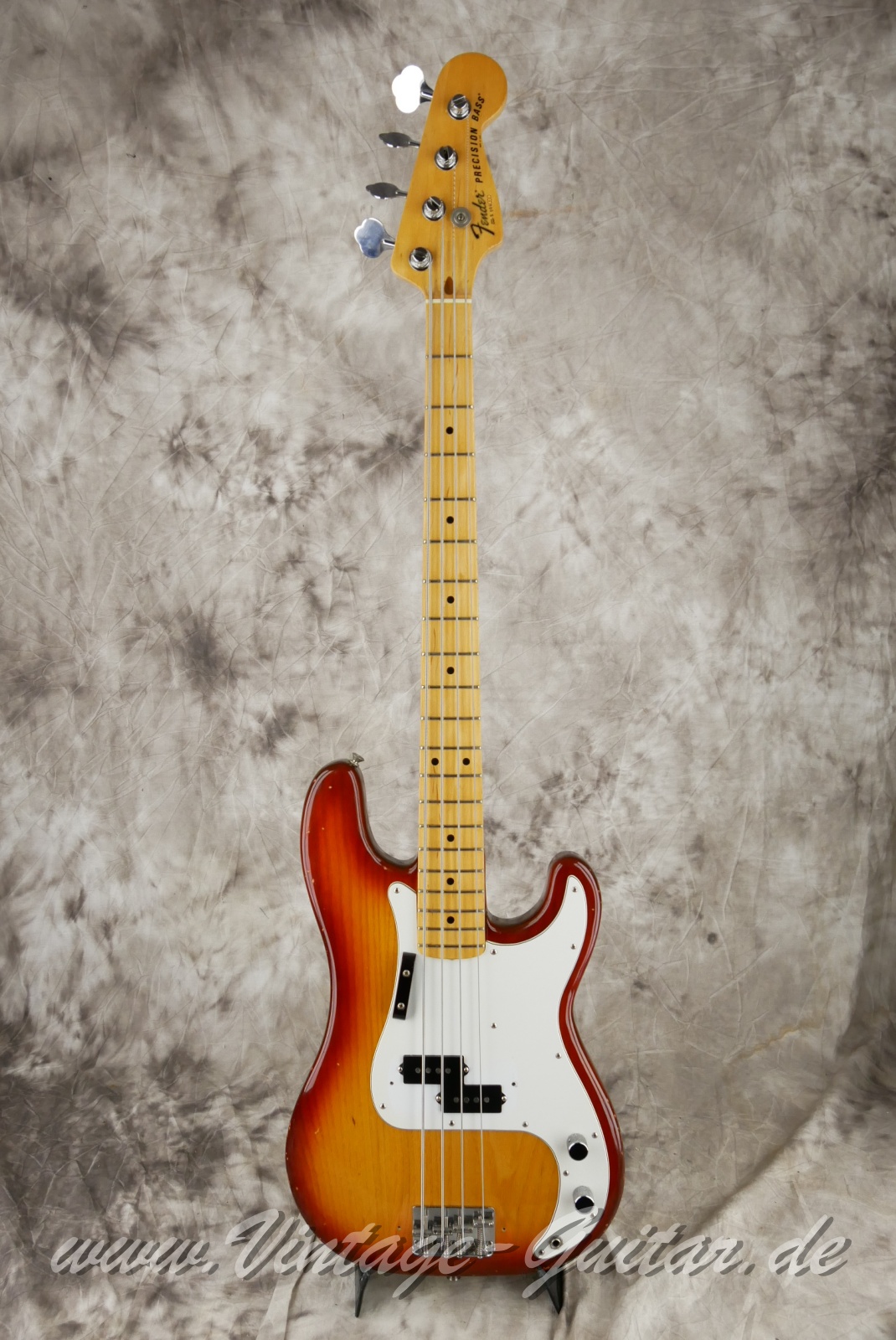 Fender_Precision_sienna_sunburst_1980_usa-001.JPG