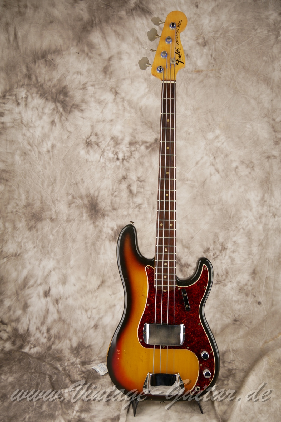 Fender-Precision-Bass-1969-001.JPG