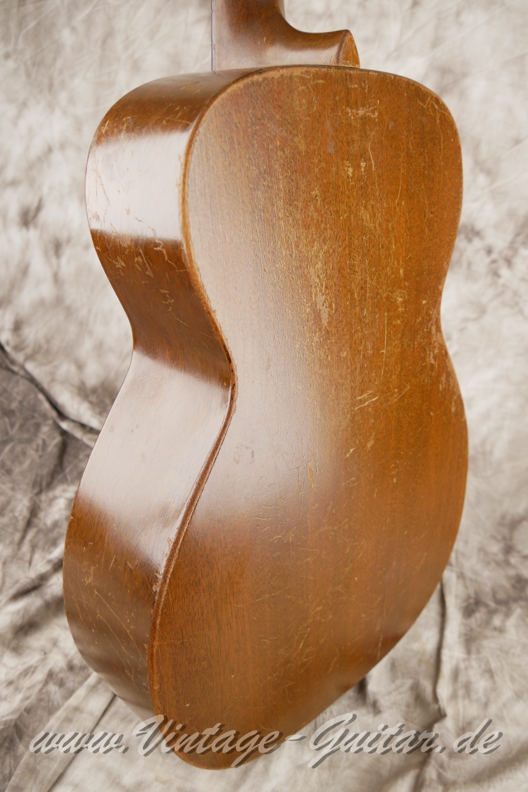 img/vintage/6252/Martin_0_15_mahogany_USA_1942-011.JPG