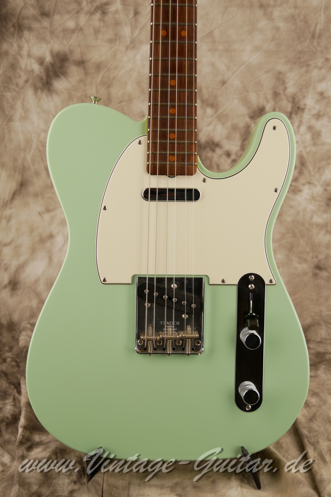 img/vintage/6255/Fender_Telecaster_american_vintage_II_seafoam_green_USA_2022-007.JPG