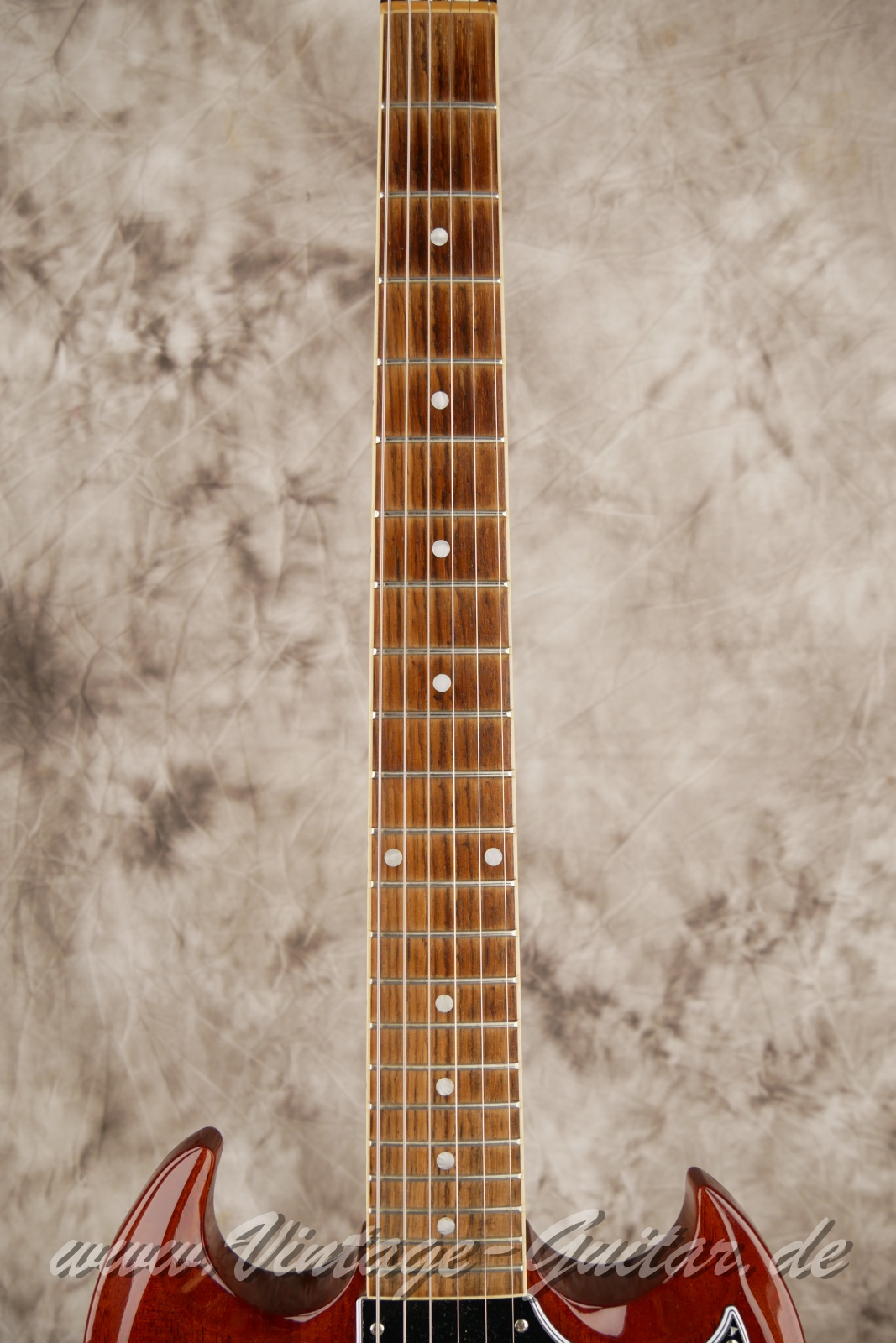 img/vintage/6257/Gibson_SG_Special_cherry_USA_2021-005.JPG