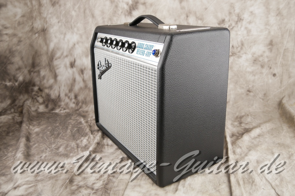 img/vintage/6259/Fender_Vibro_Champ_Reverb_black_Mexico_2021-004.JPG