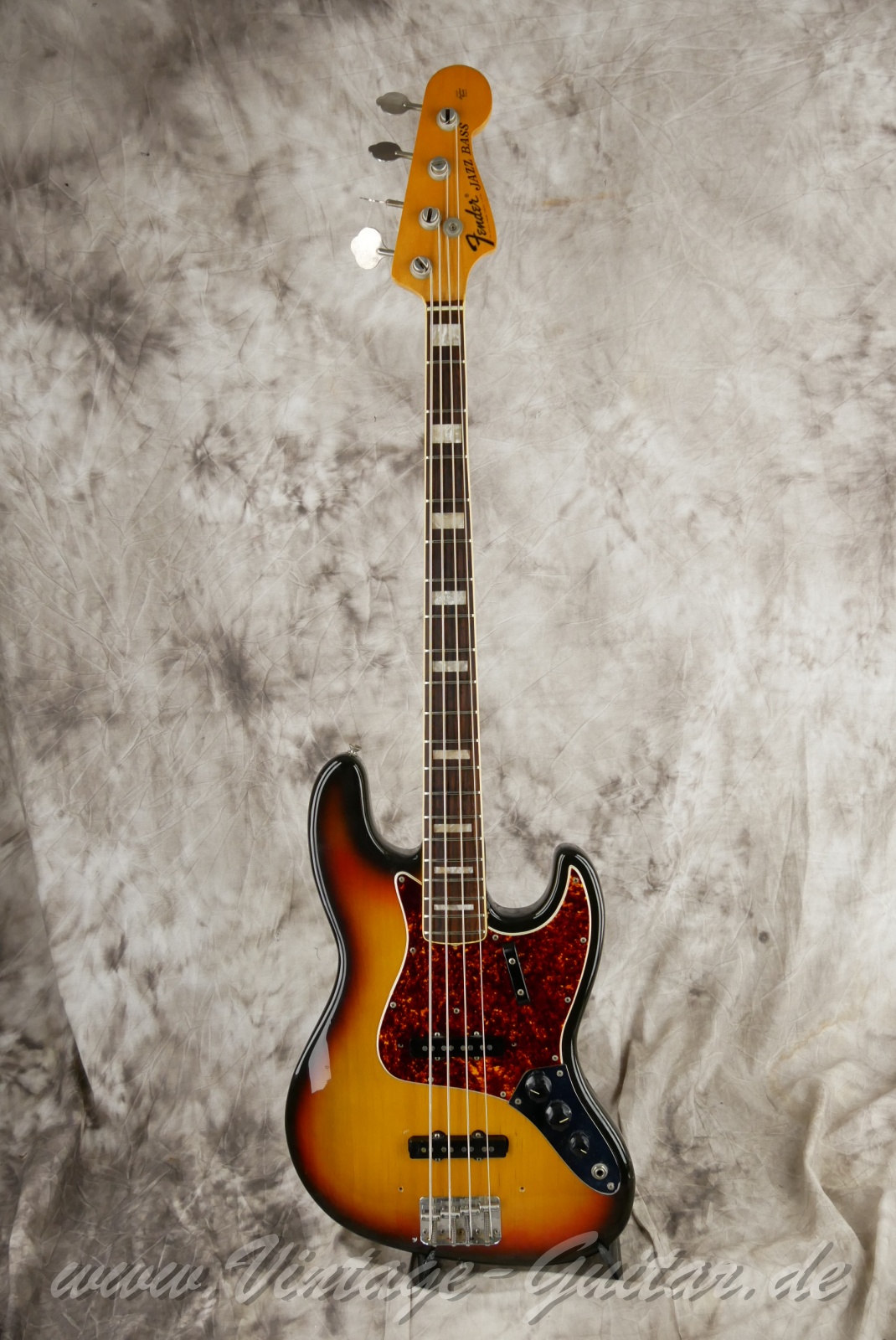 fender_jazz_bass_1972_sunburst_USA-01.jpg fender_jazz_bass_1972_sunburst_USA-01.jpg