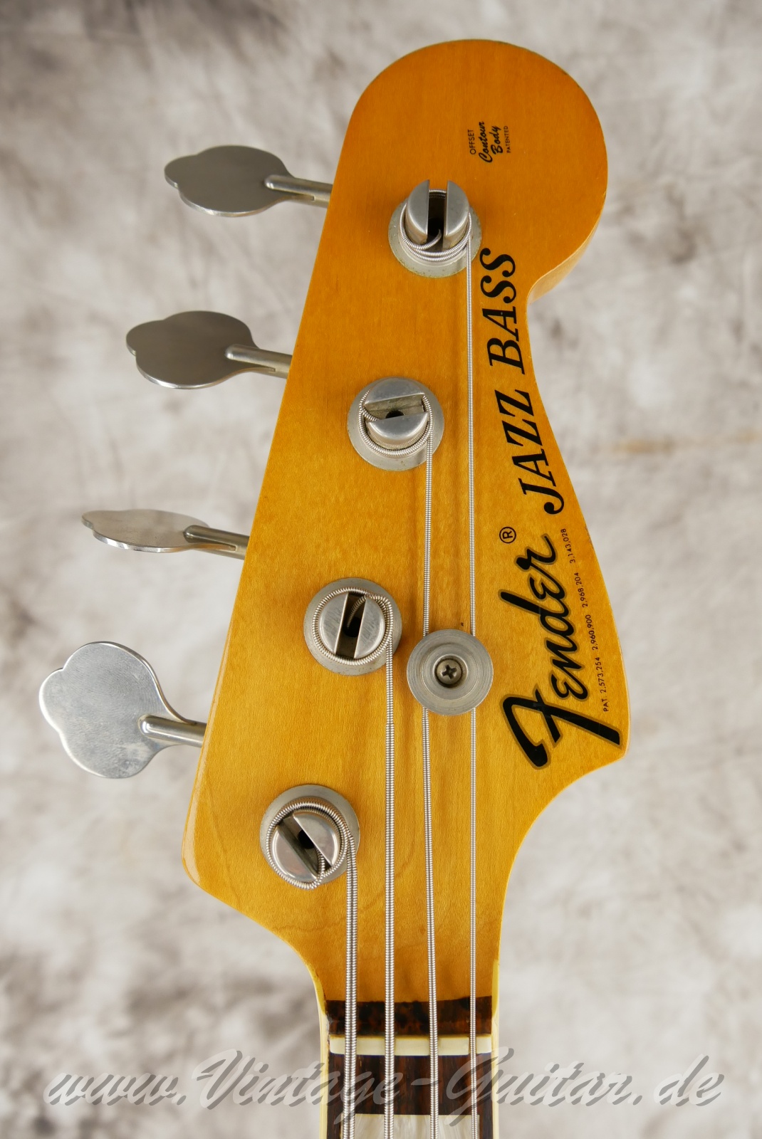 img/vintage/6284/fender_jazz_bass_1972_sunburst_USA-03.jpg