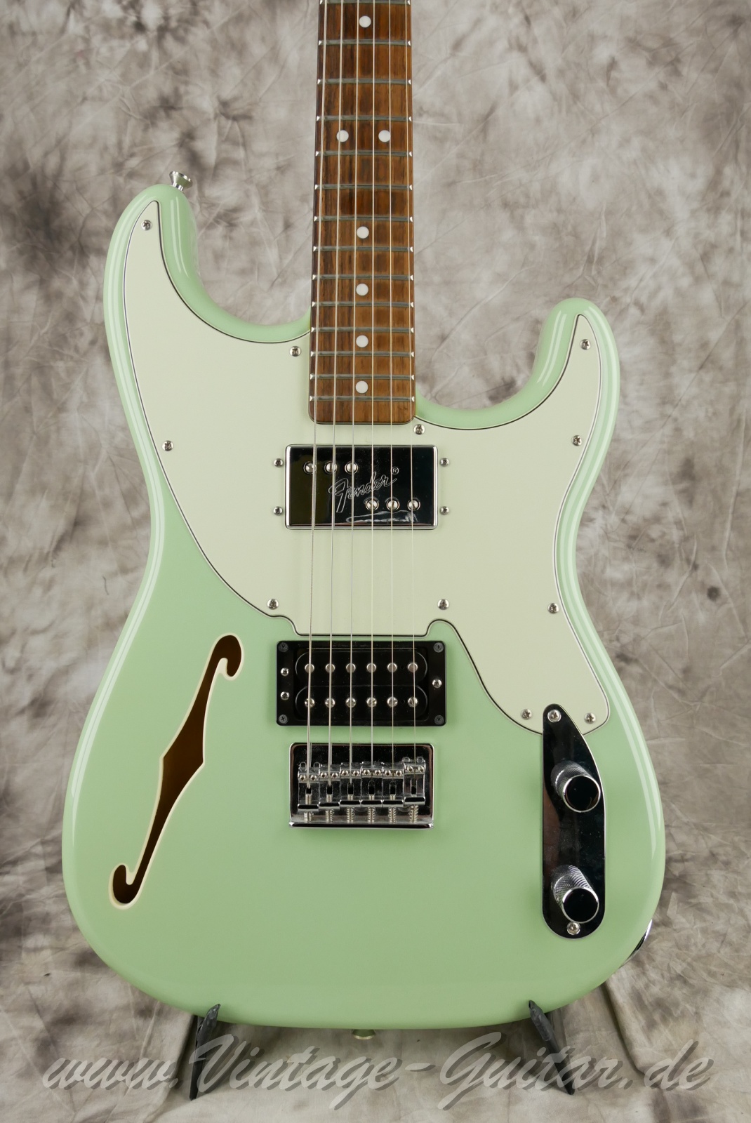 img/vintage/6298/fender_pawnshop_72_surfgreen_japan_2011-07.jpg