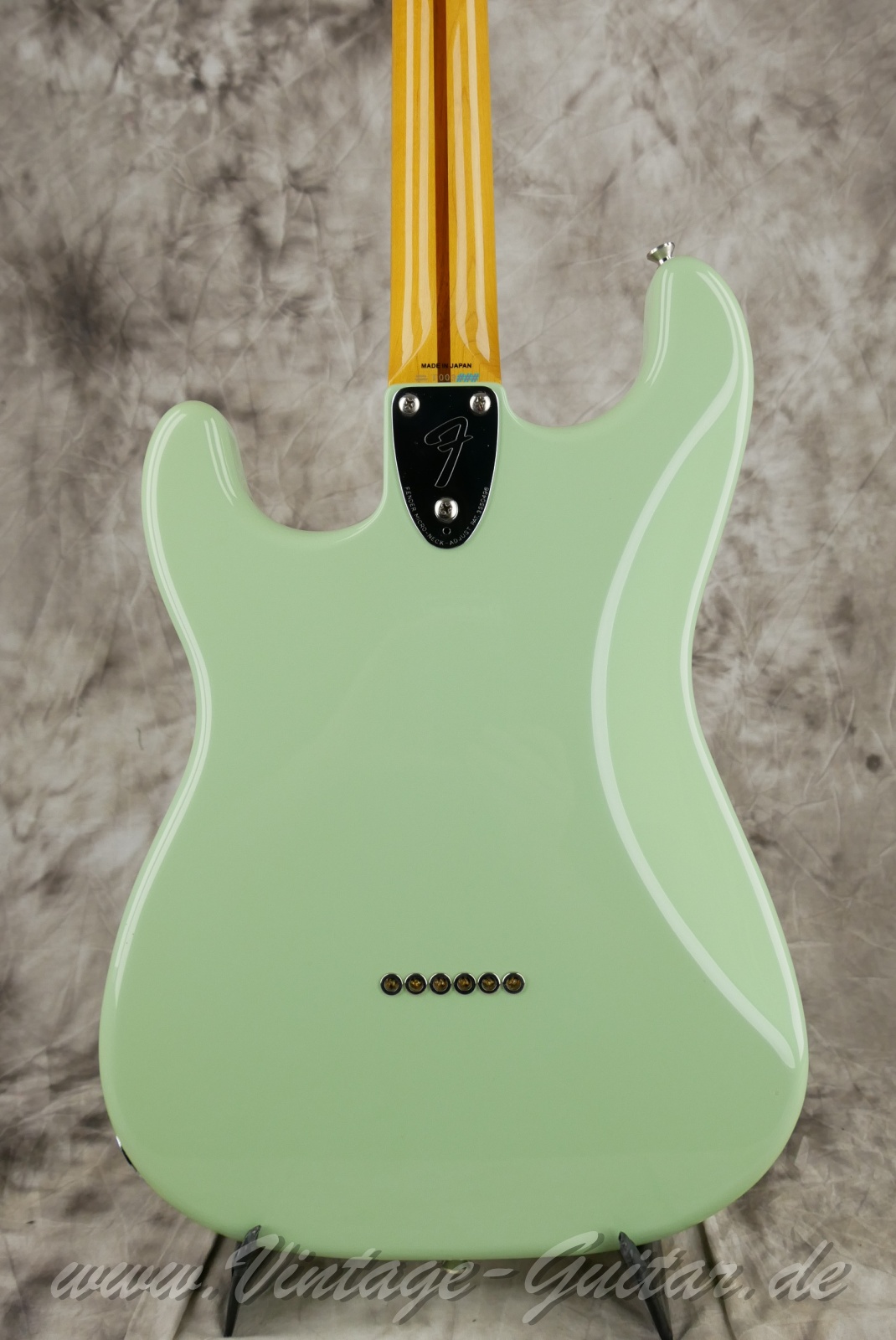 img/vintage/6298/fender_pawnshop_72_surfgreen_japan_2011-08.jpg