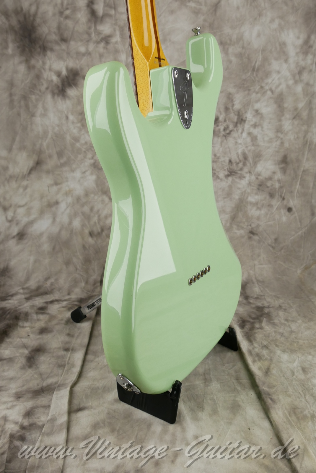 img/vintage/6298/fender_pawnshop_72_surfgreen_japan_2011-11.jpg