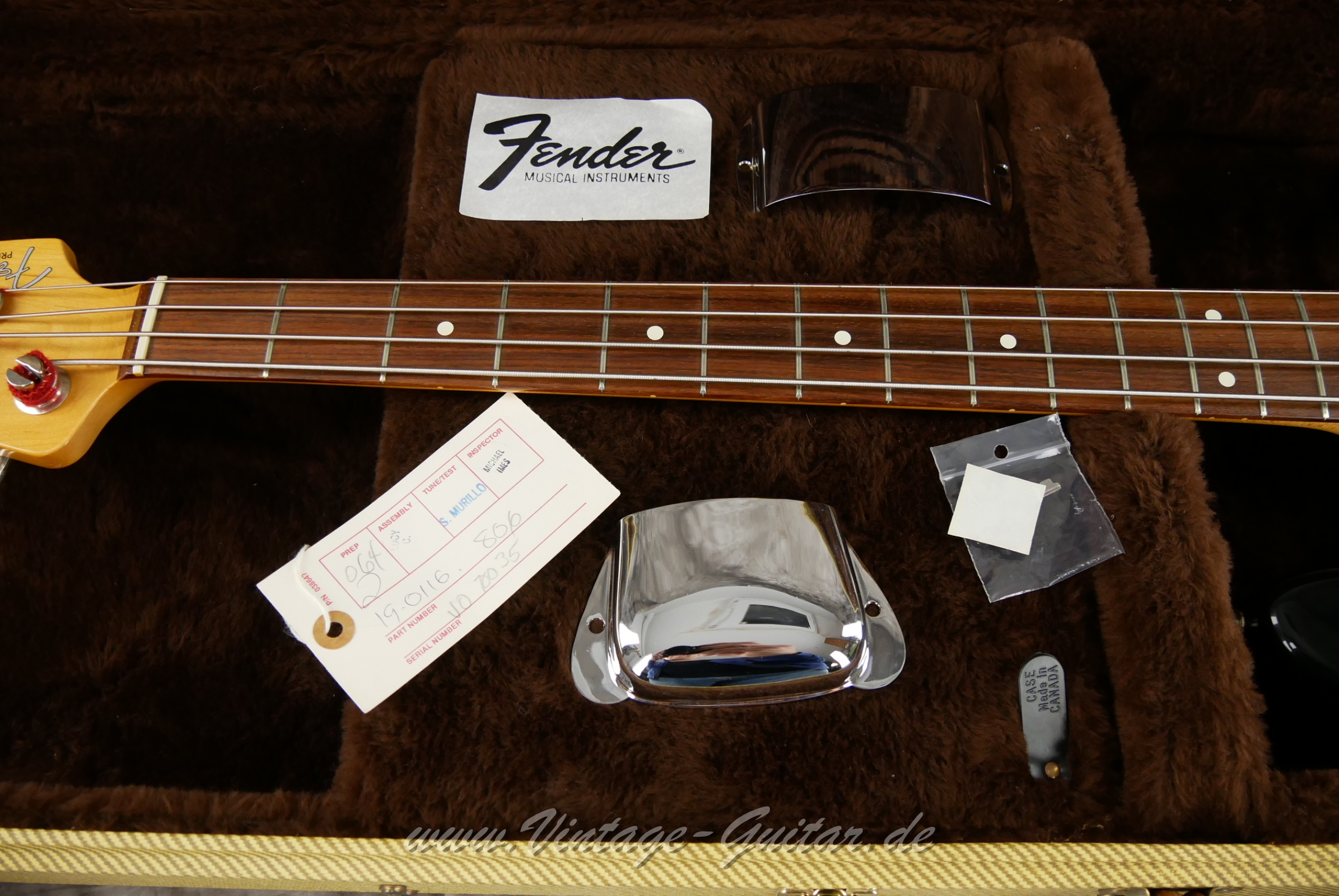 img/vintage/6319/Fender_Precision_Bass_American_Vintage_Black_1994-12.JPG