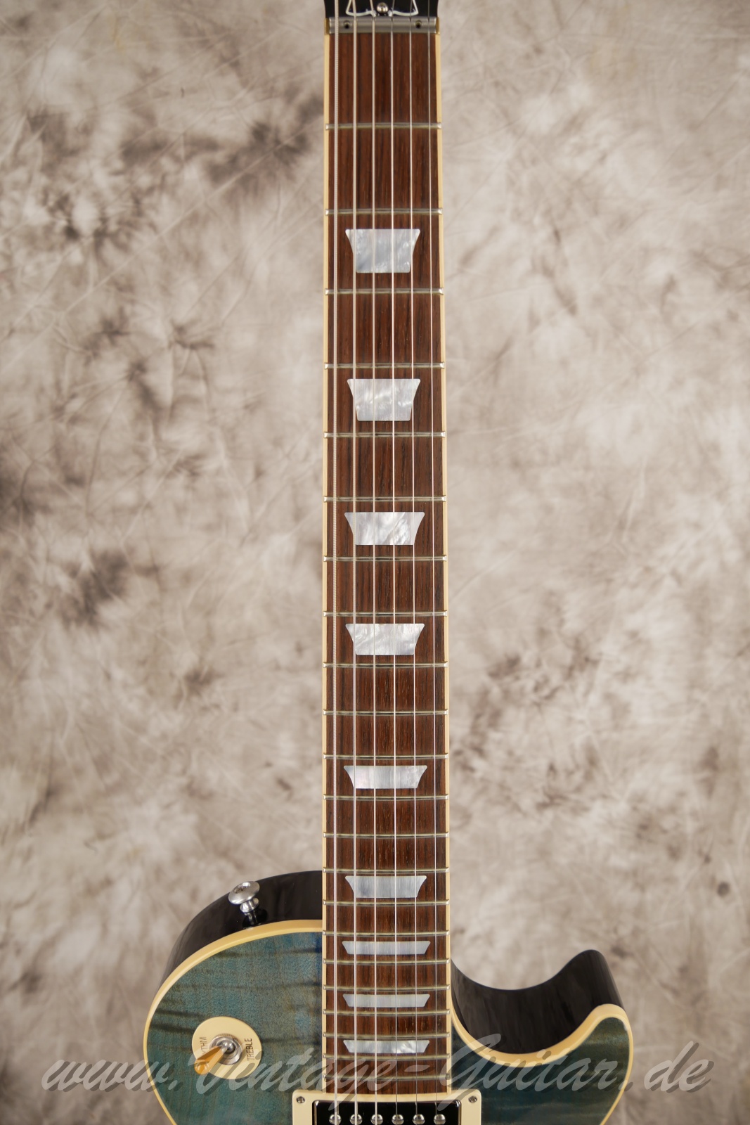 img/vintage/6324/gibson_les_paul_traditional_100_2015_oceanblue_usa-05.jpg