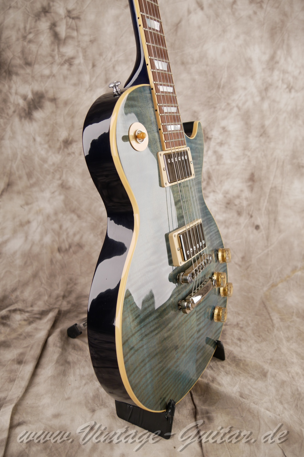 img/vintage/6324/gibson_les_paul_traditional_100_2015_oceanblue_usa-09.jpg