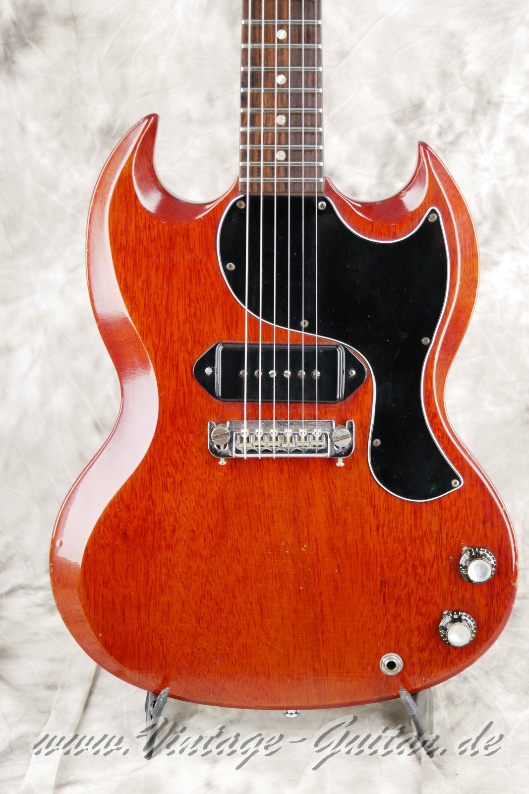 img/vintage/6327/Gibson_SG_Junior_cherry_1965-07.JPG