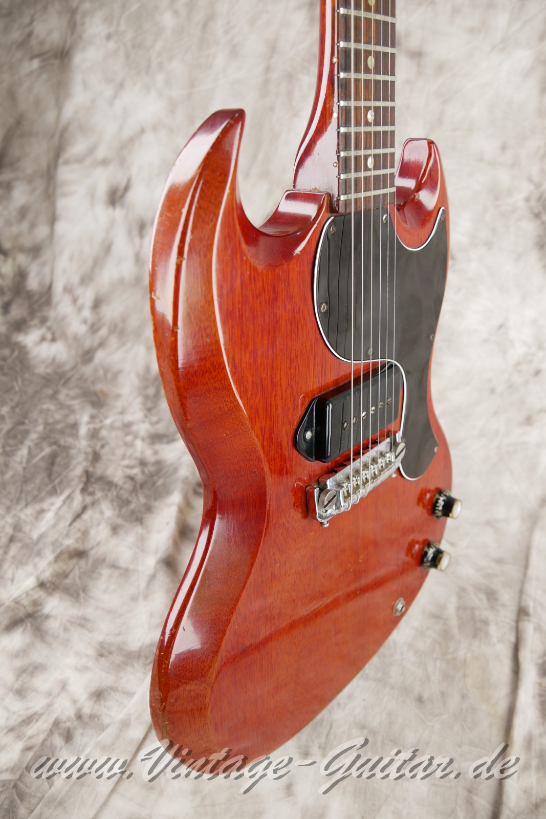 img/vintage/6327/Gibson_SG_Junior_cherry_1965-09.JPG