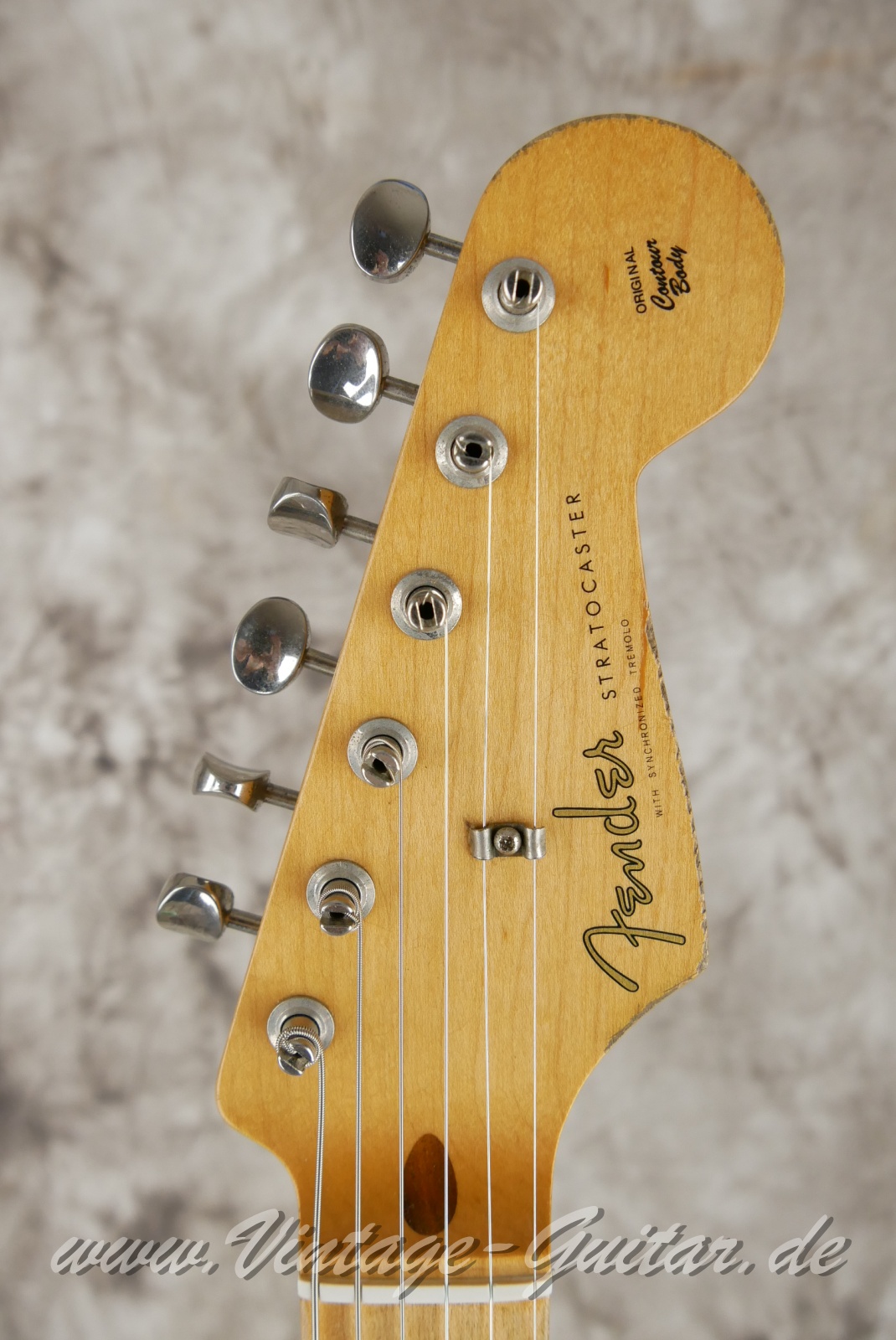 img/vintage/6339/Fender_Stratocaster_Vintera_Road_worn_limited_edition_seafoam_green_2021-03.JPG