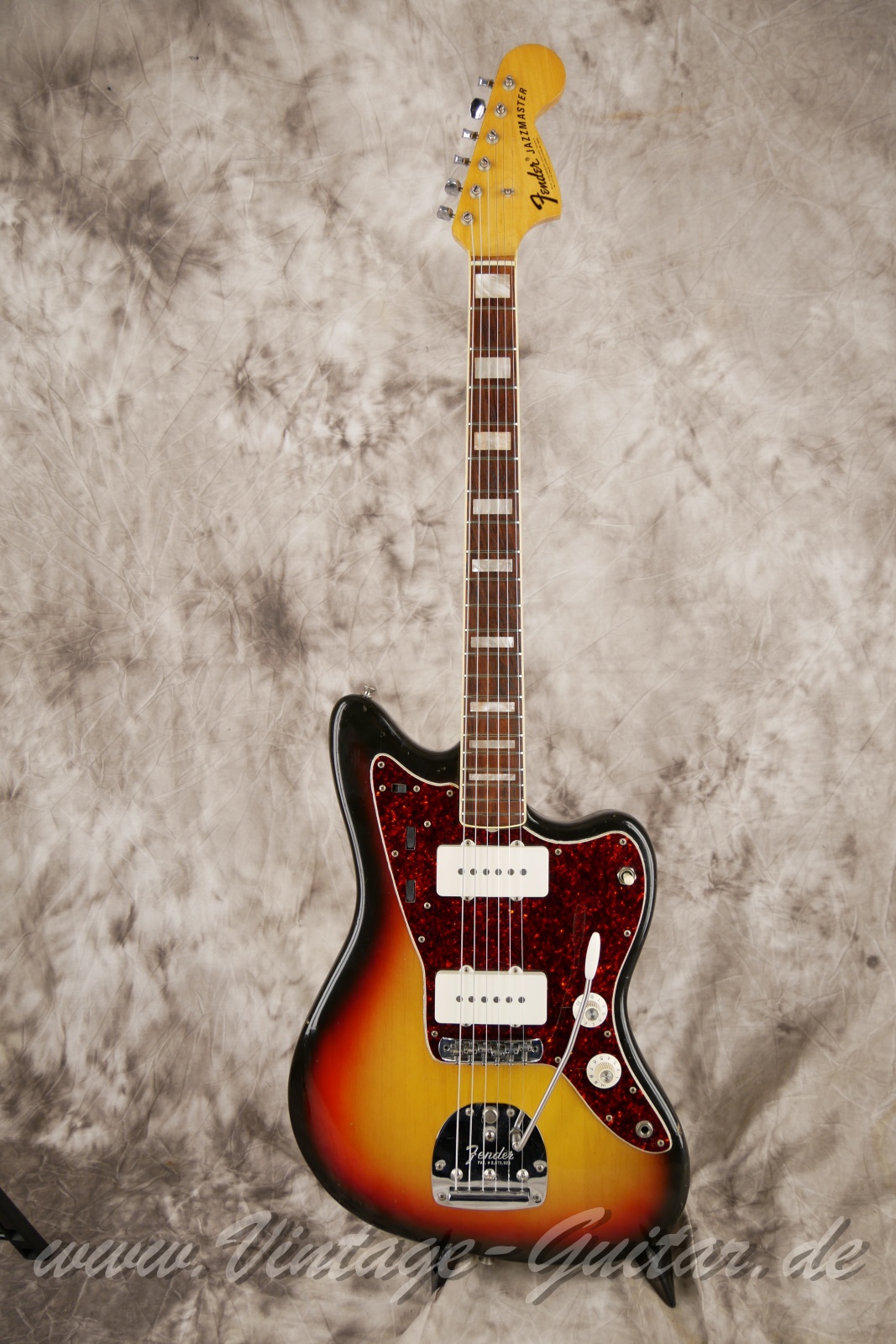 Fender-Jazzmaster-1972-sunburst-001.JPG