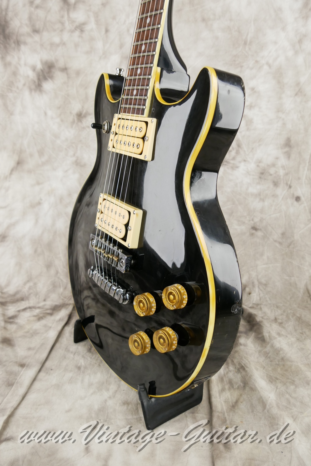 img/vintage/6349/Ibanez_AR50BK_1980_Artist_black_Japan-10.JPG