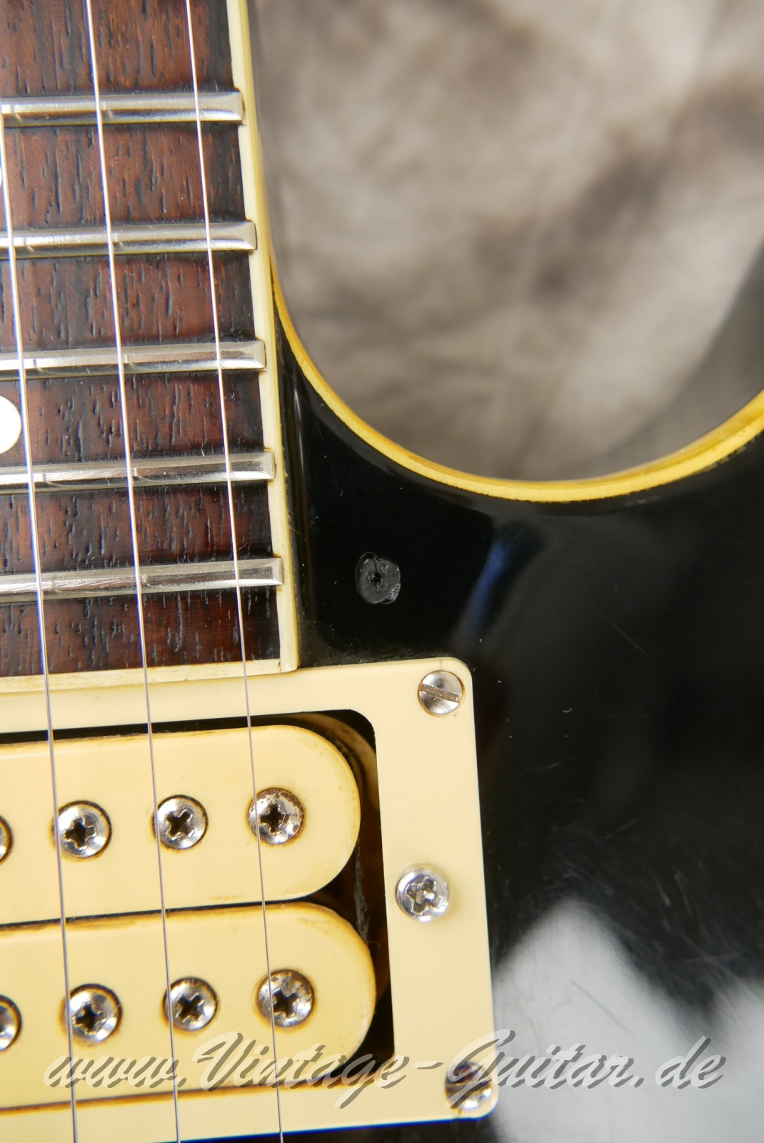 img/vintage/6349/Ibanez_AR50BK_1980_Artist_black_Japan-19.JPG