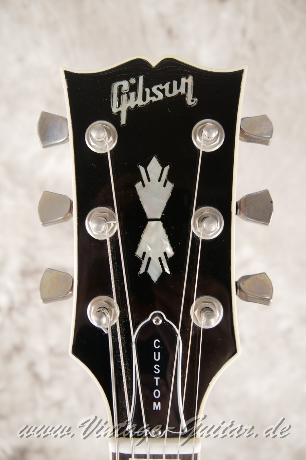 img/vintage/6353/Gibso_Tal_Farlow_wine_red_1998-03.JPG