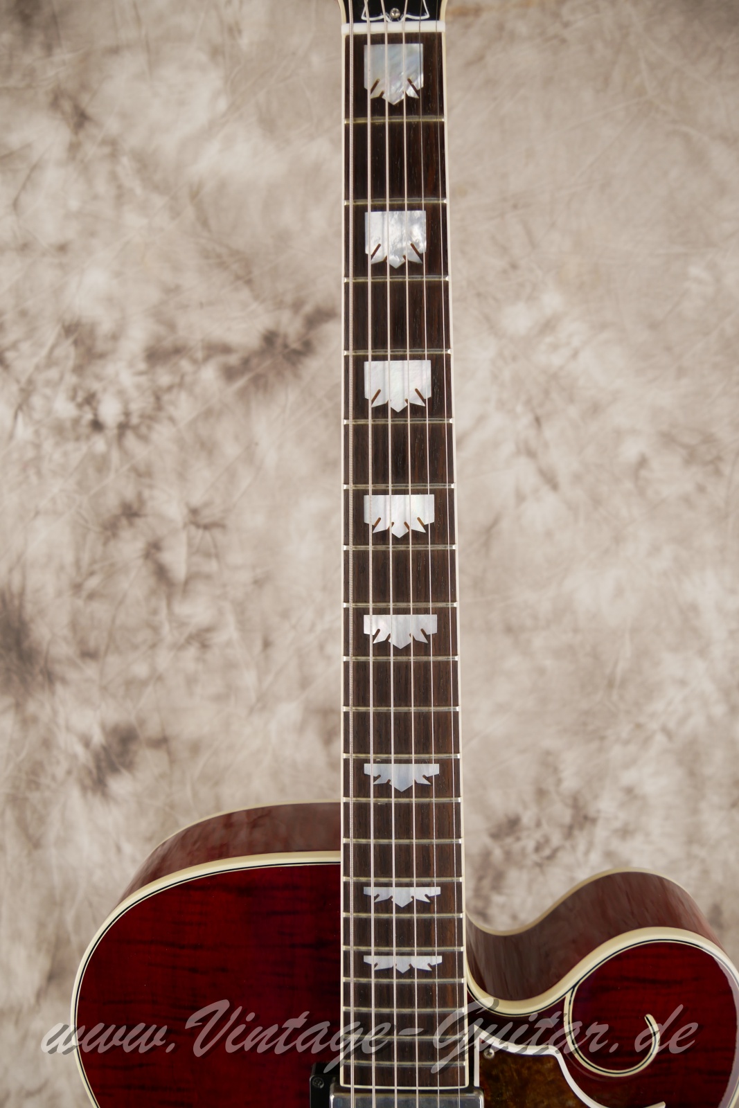 img/vintage/6353/Gibso_Tal_Farlow_wine_red_1998-05.JPG